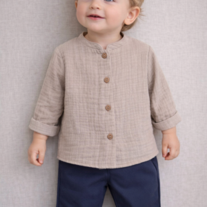 Conjunto de calça com camisa